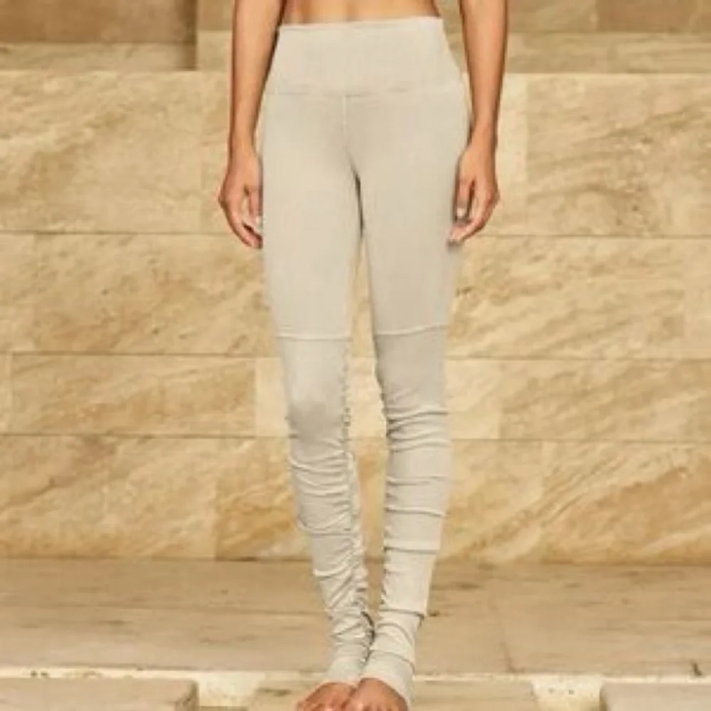 ALO Yoga High-Waisted Goddess Leggings